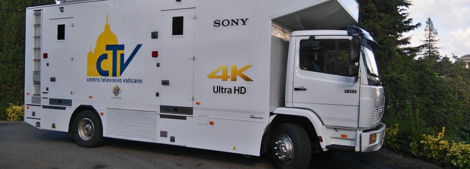 L’apertura della Porta Santa per il giubileo straordinario sarà ripresa con tecnologia Sony 4K Ultra HD e HDR