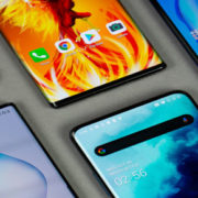 Huawei primo per vendite di smartphone