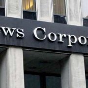 News Corp torna in utile nel trimestre